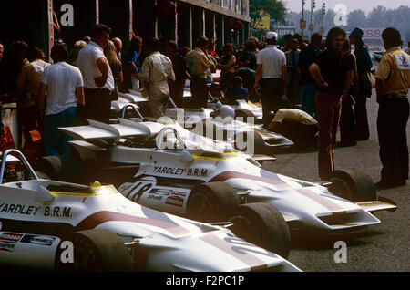 BRM Rennwagen in der Boxengasse 1971 Stockfoto