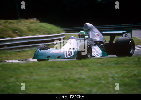 Henri Pescarolo in seinem BRM-1974 Stockfoto