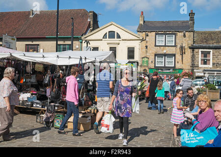 Otley Straße Markt, West Yorkshire, England, UK Stockfoto