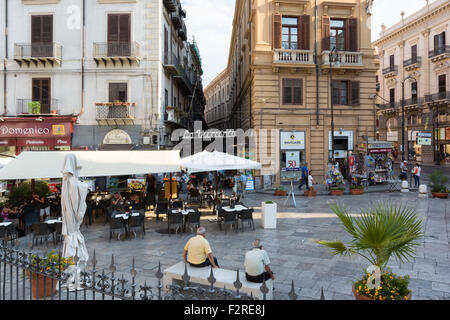 Palermo (Italien) - St. Domenico Quadrat und Vucciria Markt Stockfoto