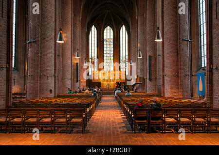 Interieur und Altar der Marktkirche St. Georgii et Jacobi / Markt St. Georgskirche und James in Hannover, Niedersachsen, Stockfoto