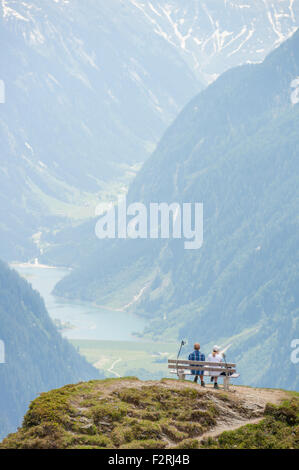 Blick vom Berg Penken, Mayrhofen, Zillertal Valley, Österreich Stockfoto