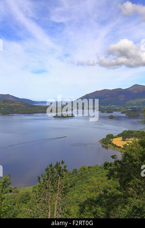 Derwent Water aus Überraschung in der Nähe von Keswick, Cumbria, Nationalpark Lake District, England, UK. Stockfoto