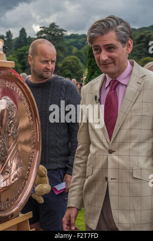 Der BBCs "Antiques Roadshow" in Trentham Gardens, Stoke on Trent, Staffordshire, England. Stockfoto