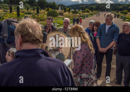 Der BBCs "Antiques Roadshow" in Trentham Gardens, Stoke on Trent, Staffordshire, England. Stockfoto