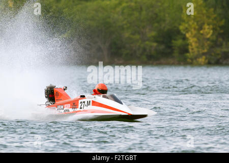 Powerboat racing bei Eastwood See, Dayton, Ohio Stockfoto