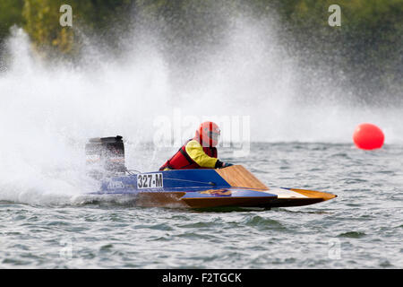 Powerboat racing bei Eastwood See, Dayton, Ohio Stockfoto