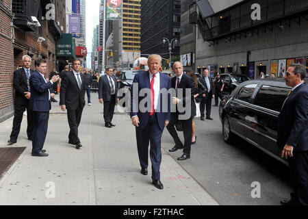 New York City. 22. Sep, 2015. Donald Trump besucht "The Late Show mit Stephen Colbert" an Ed Sullivan Theater am 22. September 2015 in New York City. / Bild Allianz © Dpa/Alamy Live-Nachrichten Stockfoto