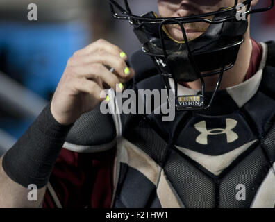 Los Angeles, Kalifornien, Vereinigte Staaten von Amerika, USA. 23. Sep, 2015. Jarrod Saltalamacchia #8 Thromboembolieprophylaxe während des Spiels gegen die Los Angeles Dodgers im Dodger Stadium am 23. September 2015 in Los Angeles, California.ARMANDO ARORIZO Credit: Armando Arorizo/Prensa Internacional/ZUMA Draht/Alamy Live News Stockfoto