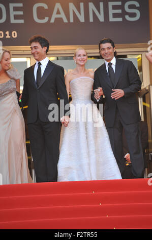 CANNES, Frankreich - 20. Mai 2010: Doug Liman (links), Naomi Watts & Khaled Nabawyi bei Premiere für ihren Film "Fair Game", die im Wettbewerb auf dem 63. Festival de Cannes ist. Stockfoto