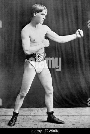 Vintage Foto von US-amerikanischer Boxer "Schrecklichen" Terry McGovern (1880-1918) - Gewinner der WM-Titel im Bantamgewicht sowohl im Federgewicht. McGovern, in Johnstown, Pennsylvania geboren, gilt als eines der größten Leichtgewichte und härtesten Puncher aller Zeiten. Stockfoto