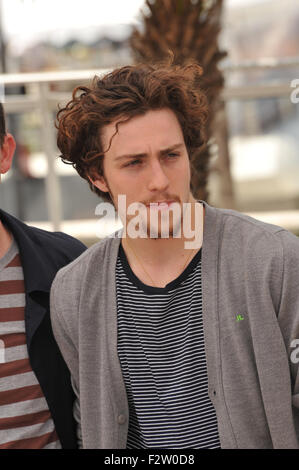 CANNES, Frankreich - 14. Mai 2010: Aaron Johnson in der Fototermin für seinen neuen Film "Chatroom" auf dem 63. Festival de Cannes. Stockfoto