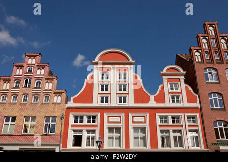 Giebel Häuser, Platz Am Sande, Platz im historischen Zentrum, Hansestadt Lüneburg, Niedersachsen, Deutschland, Europa Stockfoto