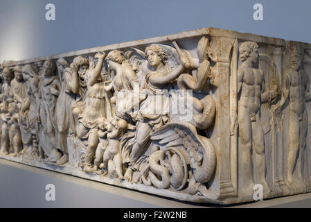 Berlin. Deutschland. Medea-Sarkophag, Marmor, in Rom 140-150 n. Chr. hergestellt. Altes Museum. Stockfoto