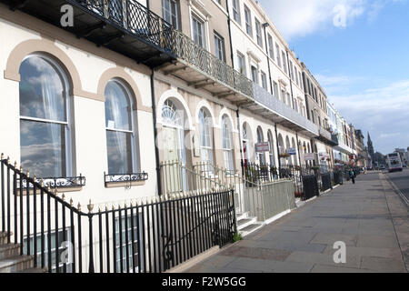 Pensionen und kleine Hotels, Bed &amp; Breakfast Unterkunft auf der Esplanade, Weymouth, England, UK Stockfoto