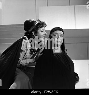 Phädra, Fernsehfilm, Deutschland 1967, Regie: Oswald Döpke, Monia: Joana Maria Gorvin, Lina Carstens Stockfoto