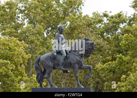 Reiterstatue von General Prim in Barcelonas Parc De La Ciutadella Stockfoto