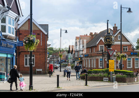 High Street, Cobham, Surrey, England, Vereinigtes Königreich Stockfoto