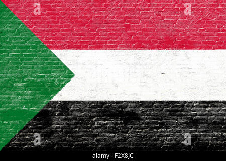 Sudan - Nationalflagge auf Ziegelmauer Stockfoto