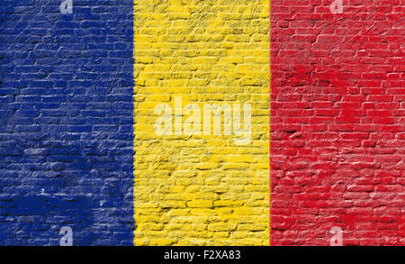 Rumänien - Nationalflagge auf Ziegelmauer Stockfoto