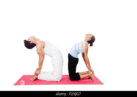 2 indische paar Yoga Stretching Stockfoto