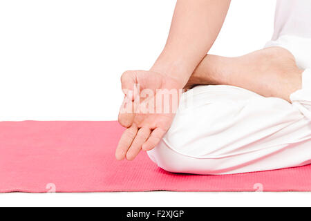 1 indische erwachsenen Frau Padmasana Stockfoto