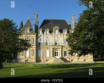 Äußere des Schlosses Rousseau de Sipian in Bordeaux, Frankreich Stockfoto