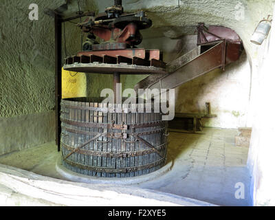 Unterirdischen Höhlen am Chateau de Breze, in Valle des Rois, Frankreich Stockfoto