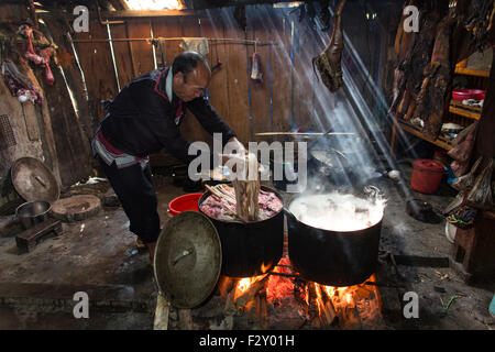 Bestattungsriten der Hmong hill Tribe, Vietnam Stockfoto