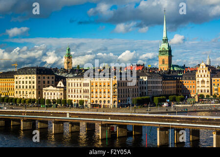 Blick auf Galma Stan von Slussen in Södermalm, Stockholm, Schweden. Stockfoto