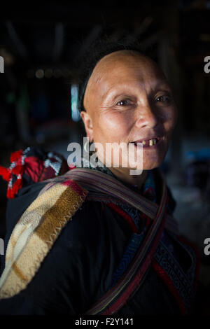 Ethnische "Black Hmong"-Stamm in Nord-Vietnam. Stockfoto