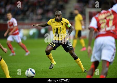 Reims, Frankreich. 25. Sep 2015. Französischen Liga 1 Fußball. Reims gegen Lille. Rio Mavuba (Lil) Credit: Action Plus Sport/Alamy Live News Stockfoto