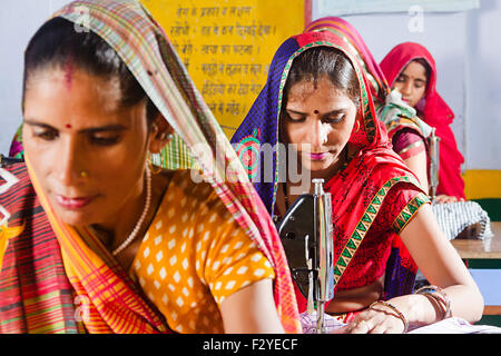 4 Indianerin ländliche Arbeiter Schneider Stockfoto