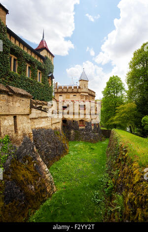 Außenwände des Schloss Lichtenstein, Deutschland Stockfoto