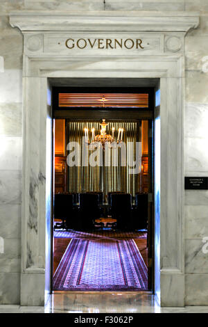 Eingang zum Büro des Arkansas Zustand Gouverneurs in das State Capitol Gebäude in Little Rock Stockfoto