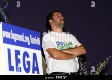 Pordenone, Italien. 26. Sep 2015. Matteo Salvini, Bundes Sekretär der Partei Lega Nord (Lega Nord) besuchte die Lega Nord Partei regionale Rallye auf in Pordenone am 26. September 2015 Credit: Andrea Spinelli/Alamy Live News Stockfoto