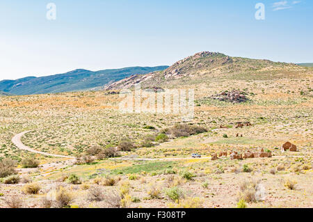 SKILPAD, Südafrika - 14. August 2015: Ruinen auf dem Dach des Namaqualandes Trail zwischen Skilpad im Namaqua-Nationalpark und Stockfoto