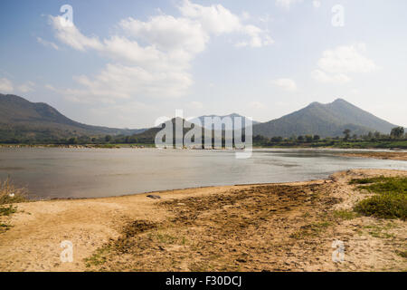 Blick auf den Mekong Fluss nehmen von Chiang Khan, Thailand Stockfoto