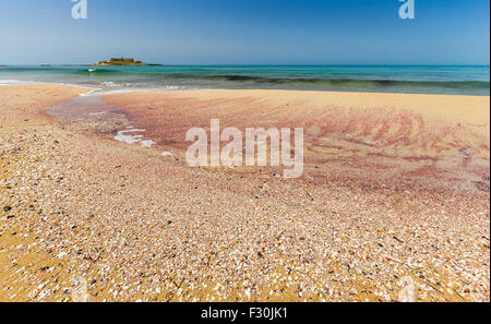 Die Insel der Ströme. Correnti Insel. Isola Delle Correnti, Portopalo di Capo Passero, Sizilien. Stockfoto