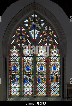 Chartham, Marienkirche, Kent. Glasfenster von James Bell Stockfoto