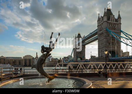 Nachmittag an der Tower Bridge, London, England. Stockfoto