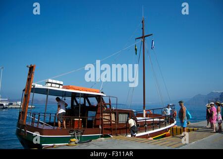 Boot Schiff vor Anker hegte Küste Griechenland-Mykonos Stockfoto