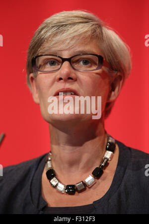 Brighton, UK. 27. Sep, 2015. Kate Green Mp Schatten Secretary Of State For Frauen & Gleichheiten Labour Party Konferenz 2015 Brighton Centre, Brighton, England 27. September 2015 befasst sich mit der Labour Party Conference 2015 im Brighton Centre, Brighton, England-Credit: Allstar Bild Bibliothek/Alamy Live-Nachrichten Stockfoto