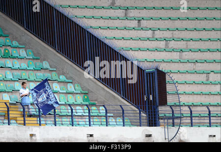 Verona, Italien... 27. Sep, 2015. Der Lazio-Fan in die italienische Serie A Fußballspiel zwischen Verona FC V SS Lazio im Bentegodi Stadion am 27. September 2015 in Verona. Bildnachweis: Andrea Spinelli/Alamy Live-Nachrichten Stockfoto