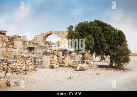 Distrikt Limassol, Kourion, Zypern - 18. Juli 2015: Antike Ruinen Ausgrabungsstätte Kourion Stockfoto