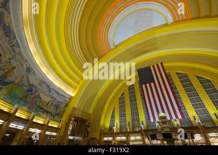 ART DECO ROTUNDE CINCINNATI MUSEUM CENTER UNION TERMINAL (© FELLHEIMER & WAGNER 1933) CINCINNATI OHIO USA Stockfoto