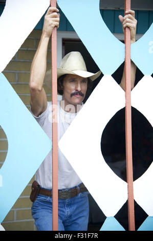 Dallas Buyers Club ist ein 2013 amerikanischen biographischen Drama Film, die dieses Foto ist nur zu redaktionellen Zwecken und unterliegen dem Copyright von der Filmgesellschaft und/oder der Fotograf von dem Film oder der Firma zugeordnet und kann nur durch Veröffentlichungen im Zusammenhang mit der Förderung der oben genannten Film reproduziert werden. Eine obligatorische Gutschrift auf die Filmgesellschaft ist erforderlich. Der Fotograf sollte auch angerechnet werden, wenn bekannt. Stockfoto