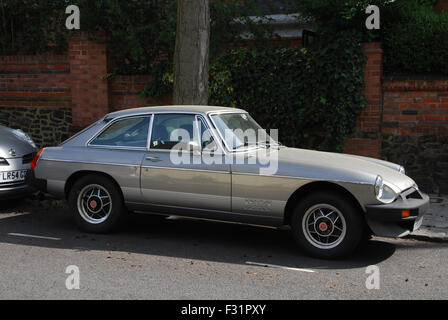 Zinn Silber 1980 MGB GT Limited Edition mit original LE Räder, Hampstead London Stockfoto