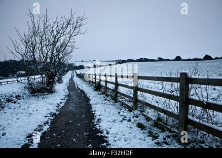 Falmouth Küstenpfad im Schnee. Cornwall Stockfoto