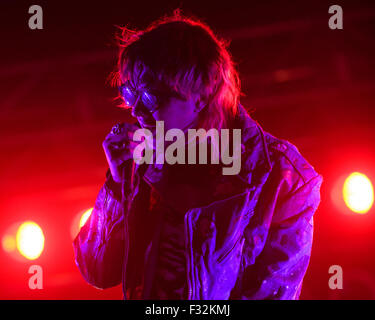 Washington, DC, USA. 27. Sep, 2015. JULIAN CASBLANCAS von The Strokes führt tagsüber zwei des 2015 Wahrzeichen Music Festival in Washington, DC Credit: Kyle Gustafson/ZUMA Draht/Alamy Live News Stockfoto